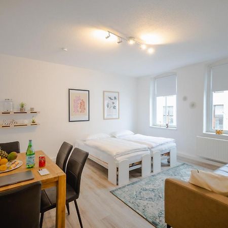 Ferienwohnung Laura In Gera Fuer Bis Zu 4 Personen - Neu Renoviert Екстериор снимка