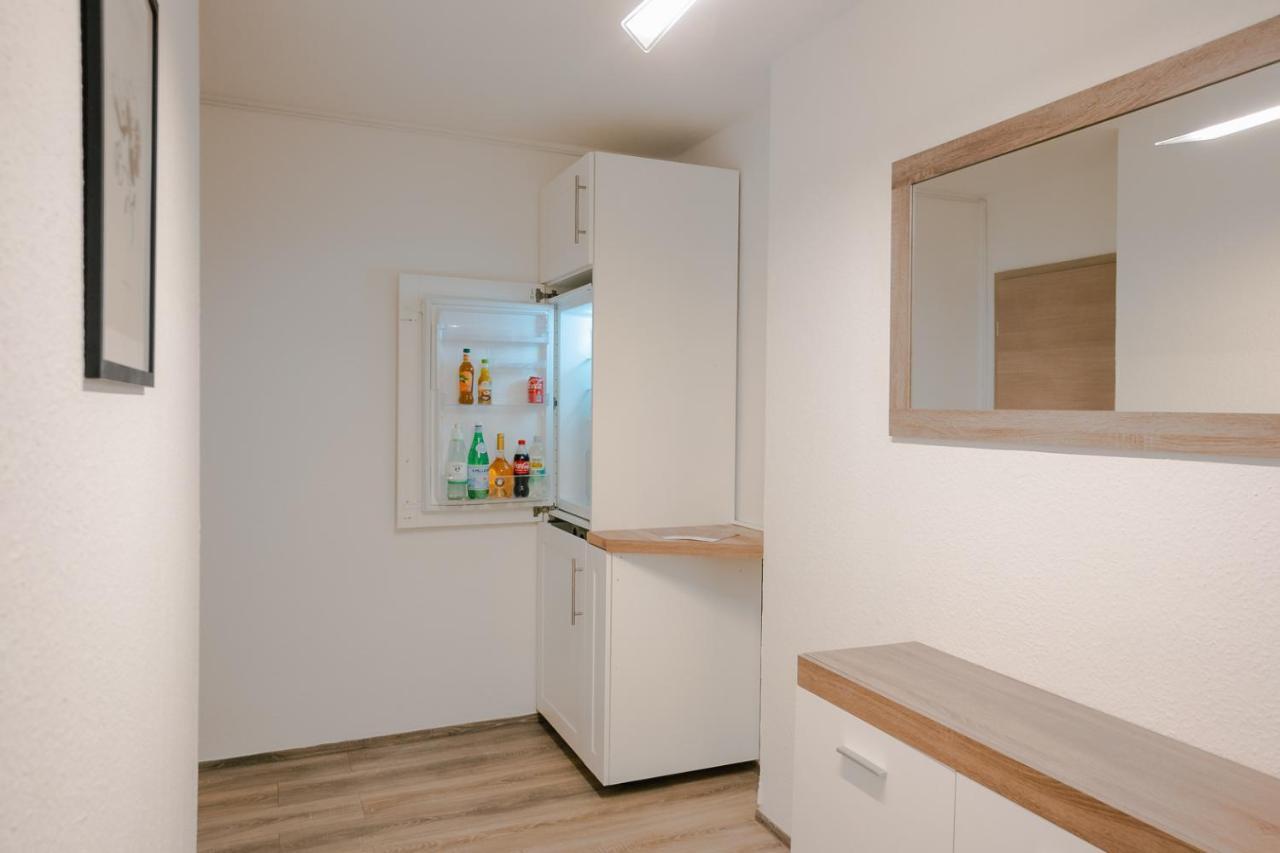 Ferienwohnung Laura In Gera Fuer Bis Zu 4 Personen - Neu Renoviert Екстериор снимка